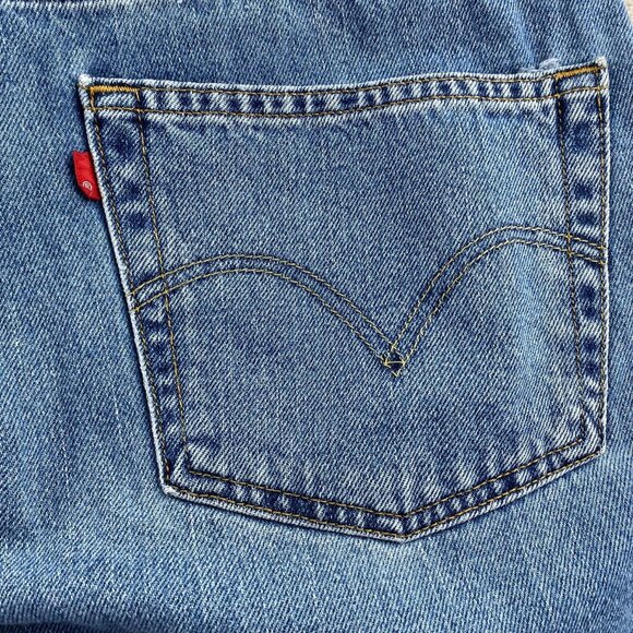 Vintage Levi's Men's 550 Jeans Size 44x30 Relaxed Fit Straight Denim Casual Blue - Picture 12 of 15